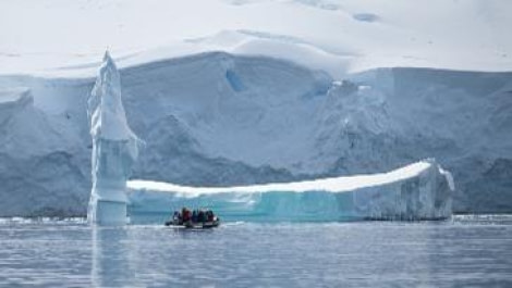 PLA25-24, Day 4, Wilhelmina Bay © Unknown photographer - Oceanwide Expeditions.jpg