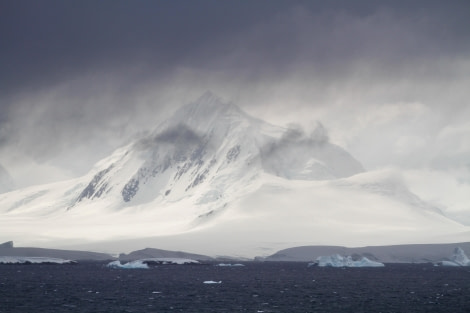 HDS27-24, Day 5, PortCharcot-5 © Felicity Johnson - Oceanwide Expeditions.jpg