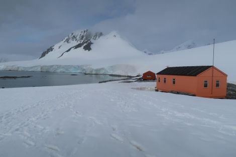 OTL29-24, Day 15, Damoy hut @ Unknown photographer - Oceanwide Expeditions.JPG