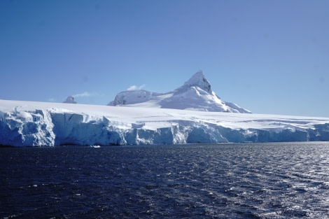 PLA30-24, Day 7, DSC04758 @ Unknown photographer - Oceanwide Expeditions.JPG