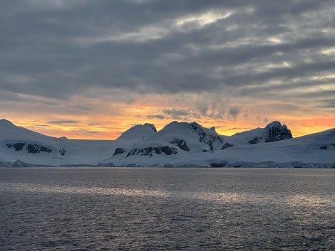 PLA30-24, Day 7, IMG_8540~photo @ Koen Jongerling - Oceanwide Expeditions.jpg