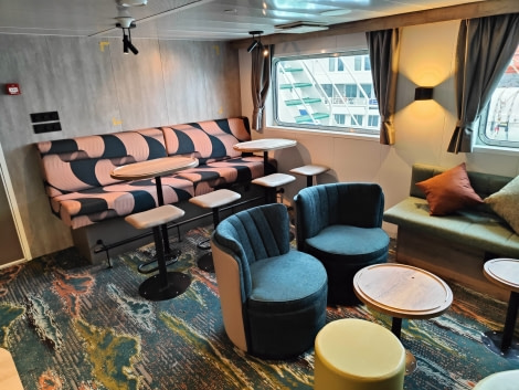 Ortelius, observation lounge and bar (2) © Piet Vink - Oceanwide Expeditions.jpeg