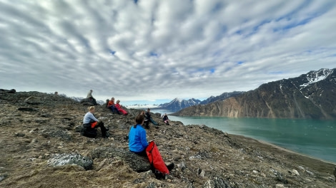 OTL03-24, Day 2, Tinoyrebukta-Barbara Post (1) © Barbara Post - Oceanwide Expeditions.jpeg