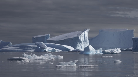 OTL28-25, Day 6, Iceberg graveyard © Sara Jenner - Oceanwide Expeditions.jpg OTL28-25, Day 6, Iceberg graveyard © Sara Jenner - Oceanwide Expeditions.jpg