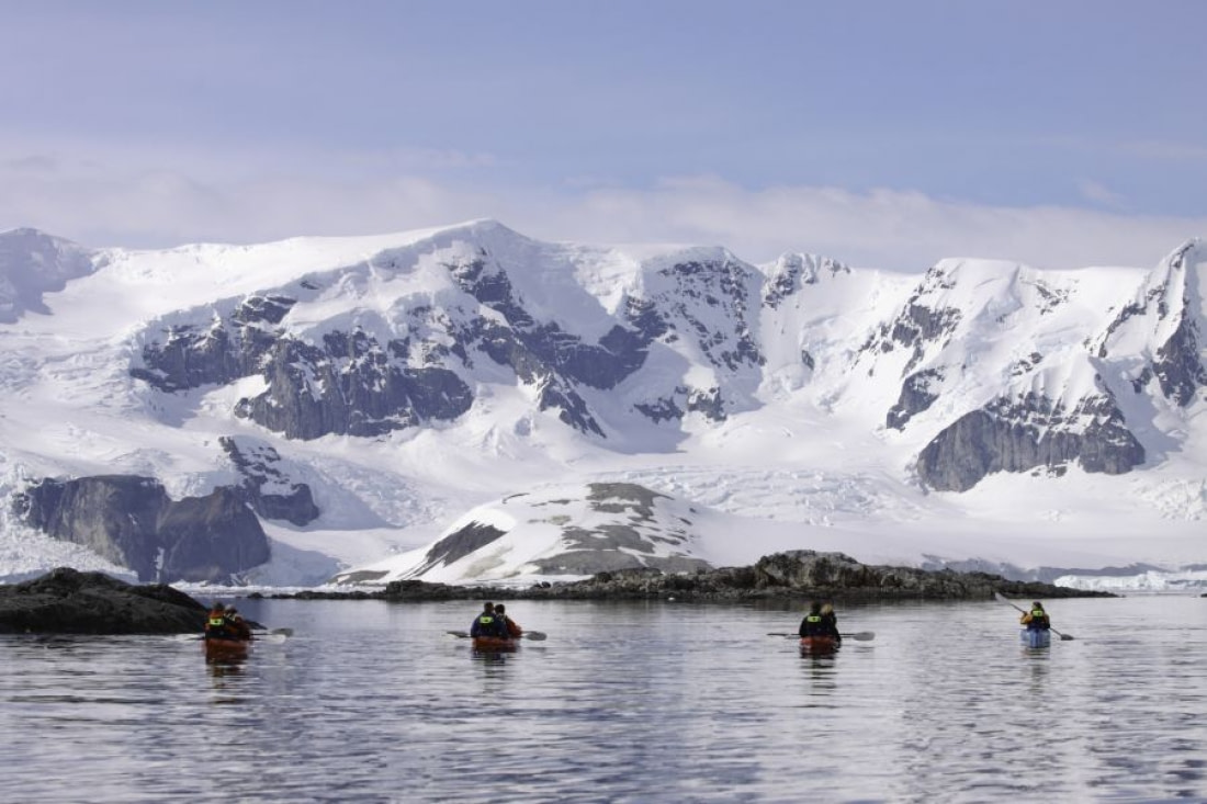 tourist spots in antarctica