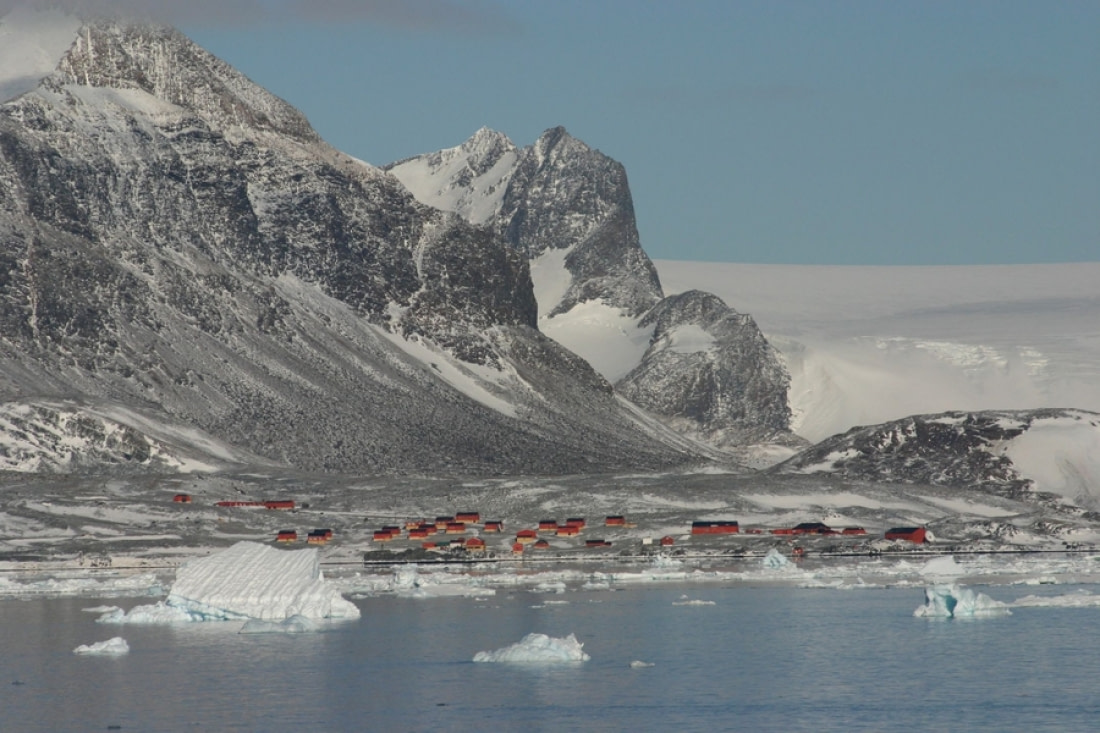 tourist spots in antarctica