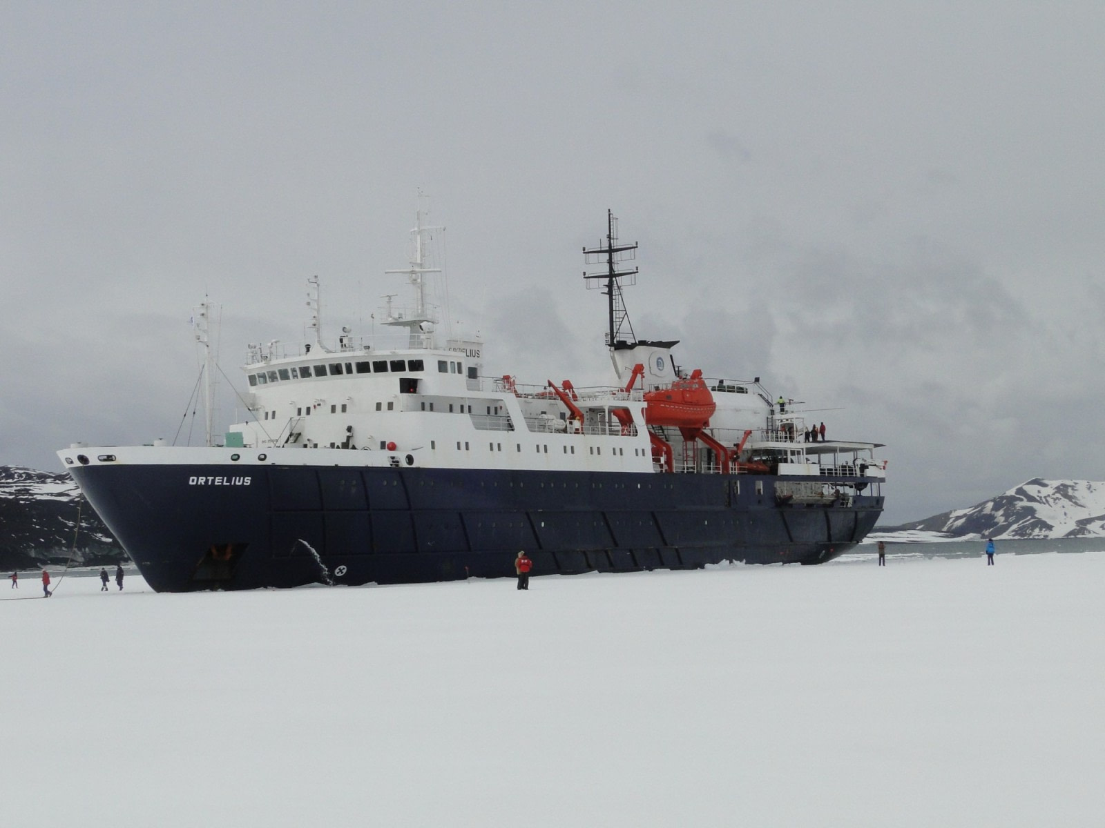 Walk on the Ross Sea pack ice