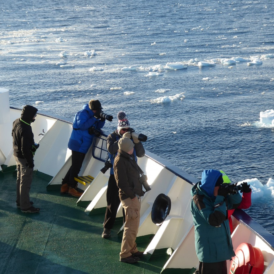 OTL27-17_24Jan, Day 12 Victoria Salem. Photographers on the bow-Oceanwide Expeditions.JPG