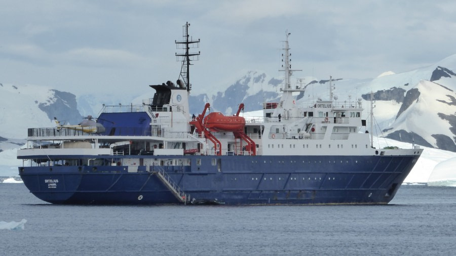 OTL28-17, Ross Sea,Day 28 Victoria Salem.  Ortelius off Danco Island-Oceanwide Expeditions.JPG