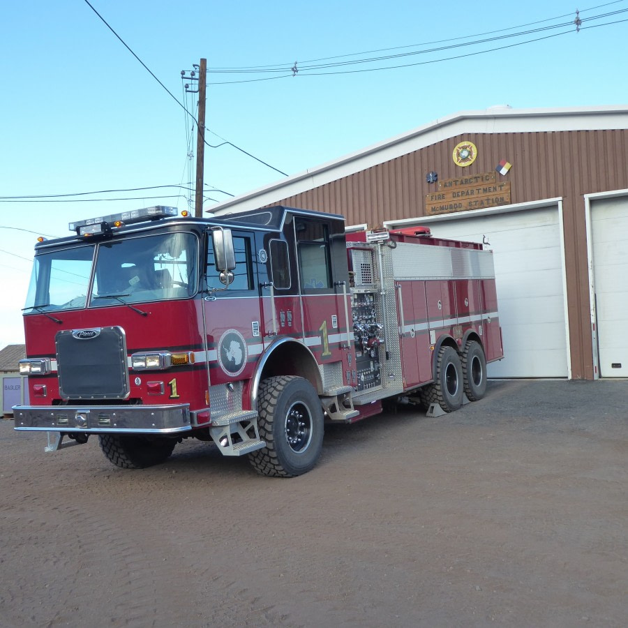 OTL28-17, Ross Sea,Day 14 Victoria Salem. McMurdo fire engine-Oceanwide Expeditions.JPG