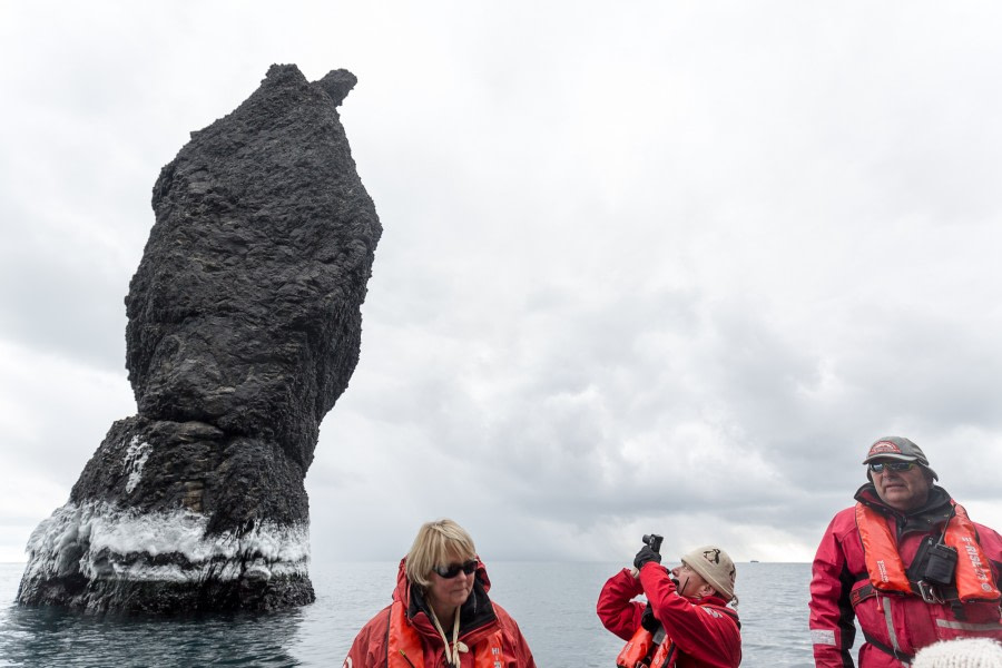 OTL28-17, Ross Sea,170225_Franklin-Island_163© Rolf Stange-Oceanwide Expeditions.jpg