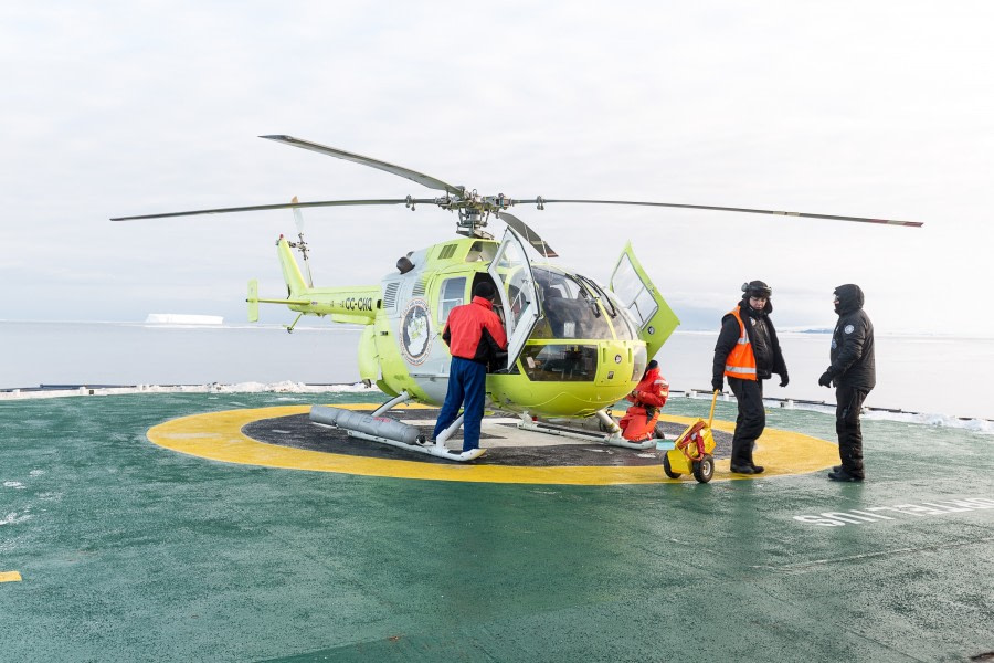 OTL28-17, Ross Sea,170228a_McMurdo-Station_004© Rolf Stange-Oceanwide Expeditions.jpg