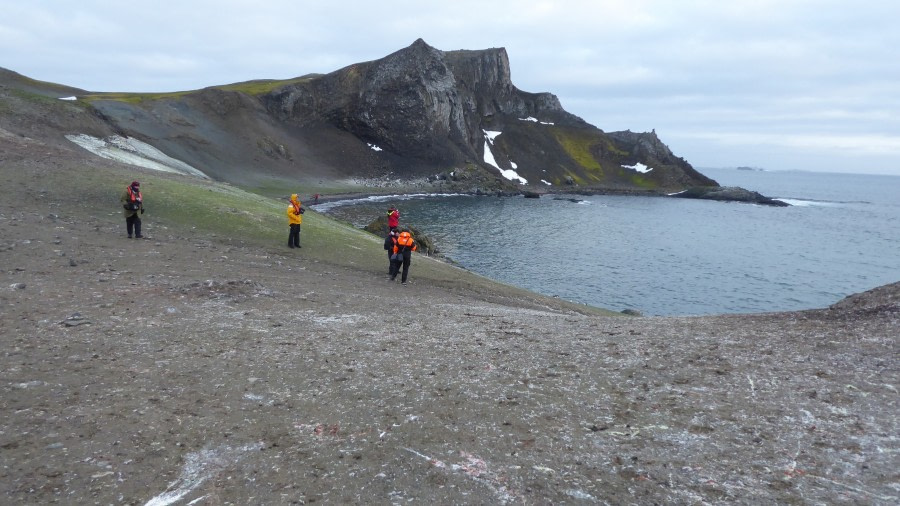 OTL28-17, Ross Sea,Day 29 Victoria Salem.  Aitcho Island 3-Oceanwide Expeditions.JPG