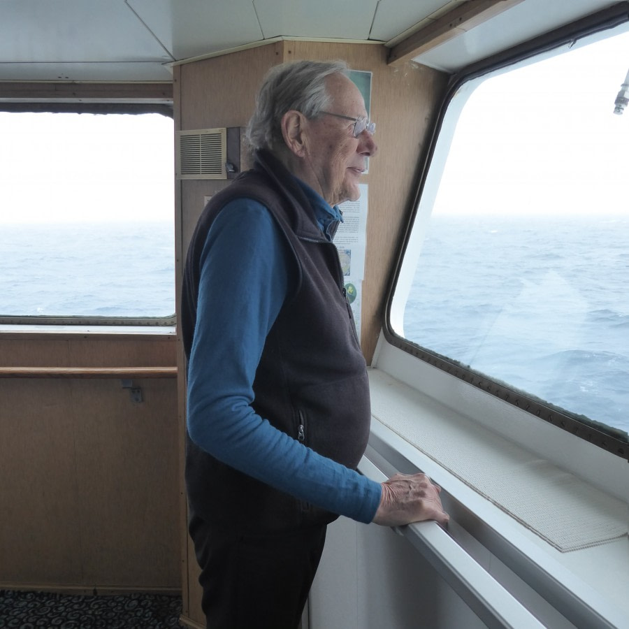 OTL28-17, Ross Sea,Day 4 Victoria Salem. Passenger  on bridge-Oceanwide Expeditions.JPG