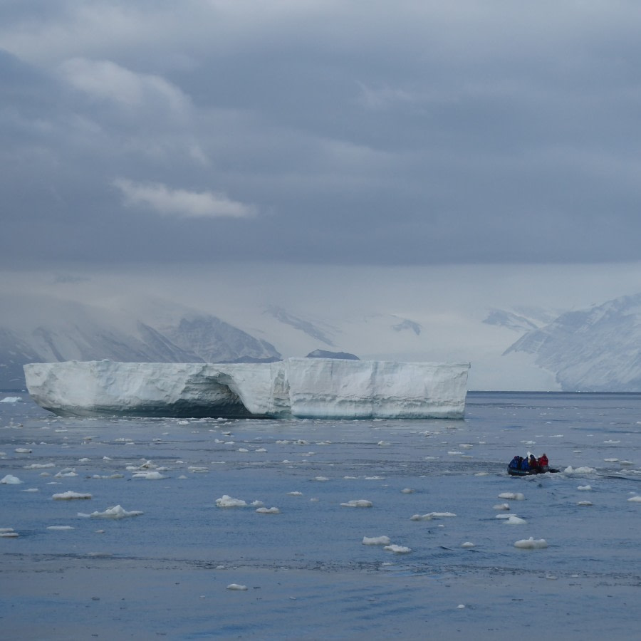 OTL28-17, Ross Sea,Day 8 Victoria Salem. Iceberg & zodiac-Oceanwide Expeditions.JPG