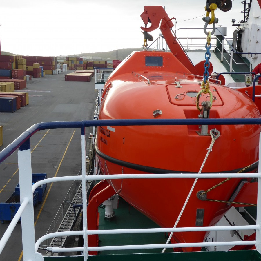 OTL28-17, Ross Sea,Day 1 Victoria Salem. Ortelius lifeboat-Oceanwide Expeditions.JPG