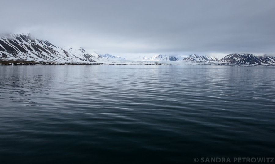 OTL05-1720170613_Ymerbukta_SandraPetrowitz_DSC_7313-Oceanwide Expeditions.jpg