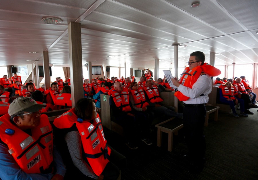 PLA07-17, 170622 SaraJenner Lifeboat drill - Oceanwide Expeditions.jpg