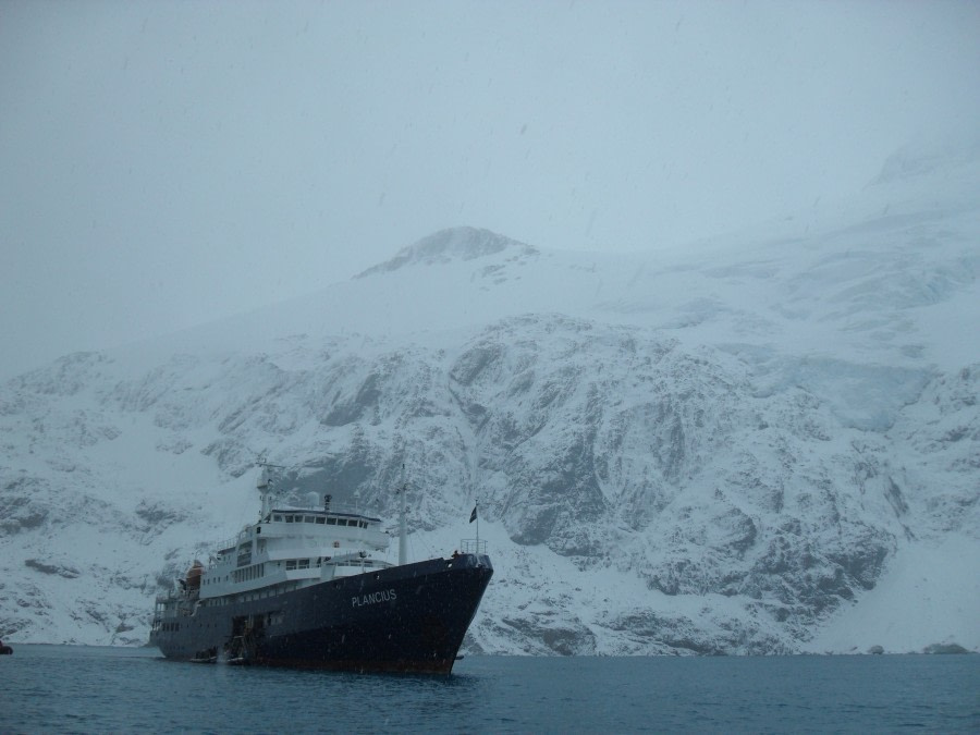 Drygalski Fjord and Cooper Bay, South Georgia