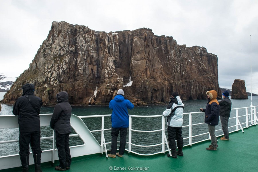 PLA25-17, 2018-01-06 Deception Island - Esther Kokmeijer-05_© Oceanwide Expeditions.jpg