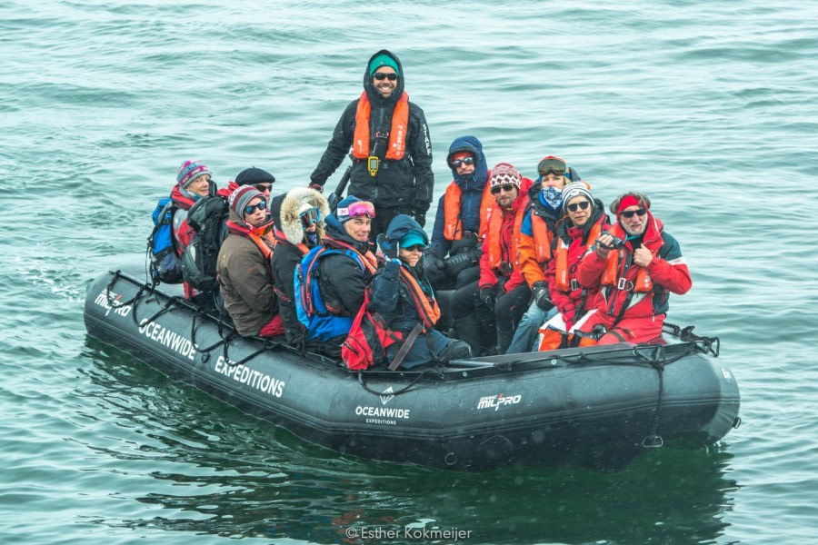 PLA25-17, 2018-01-03 Base Brown - Esther Kokmeijer-20_© Oceanwide Expeditions.jpg