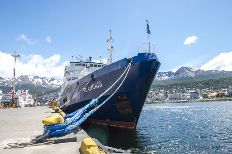 PLA24-17, 2017-12-18 - Leaving Ushuaia Esther Kokmeijer-01_© Oceanwide Expeditions.jpg