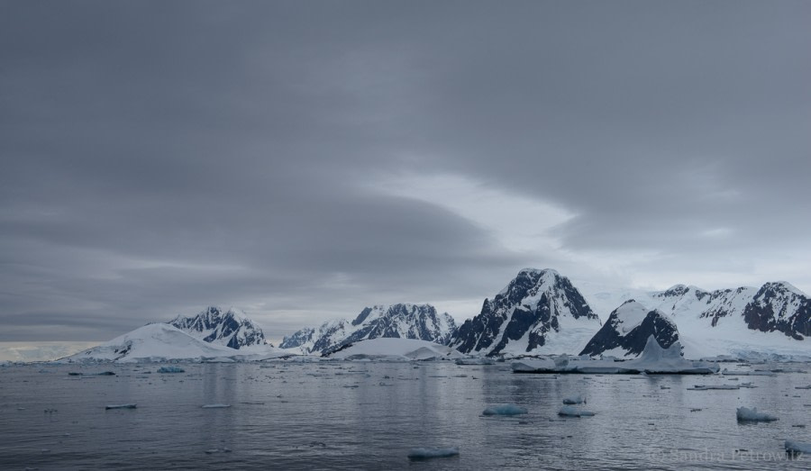 Penola Strait & Pleneau Island