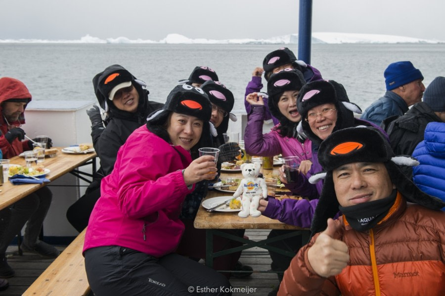 PLA24-17, 2017-12-23 - Pleneau Island Esther Kokmeijer-20_© Oceanwide Expeditions.jpg