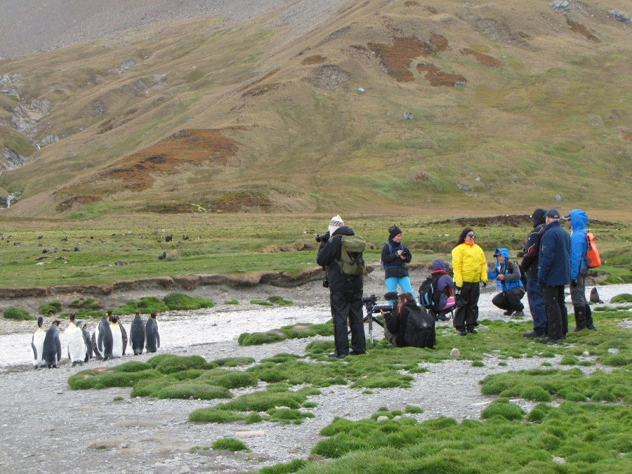 OTL29-18 Day 9 Ocean Harbour people 4 © Oceanwide Expeditions.JPG