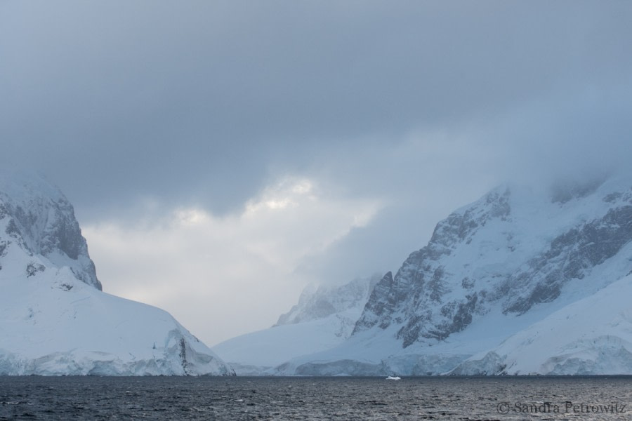 Pléneau Island, Lemaire Channel & Neumayer Channel