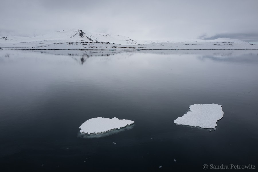 OTL04-18 20180609_Reflection_SandraPetrowitz-Oceanwide Expeditions.jpg