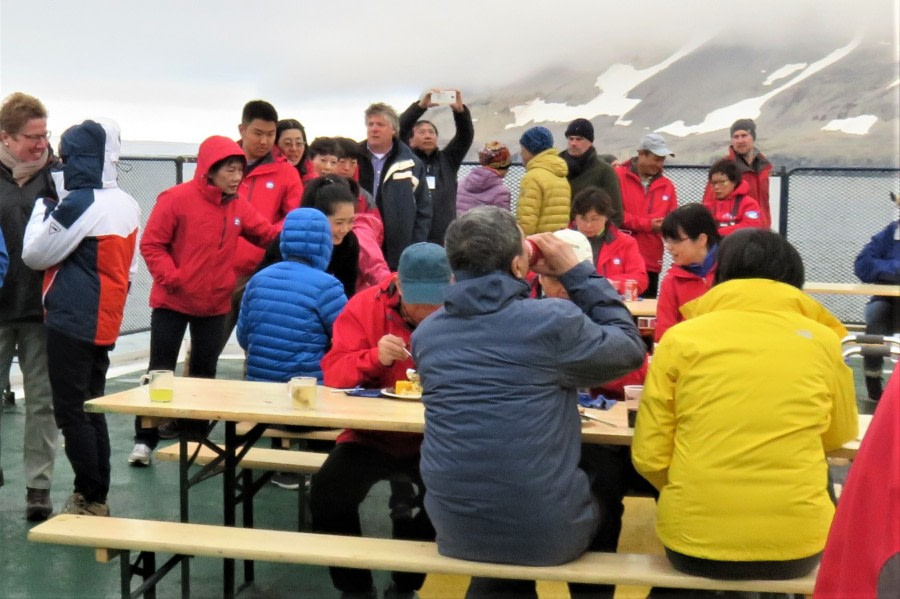 OTL11-18, DAY 8 bbq1-Oceanwide Expeditions.JPG