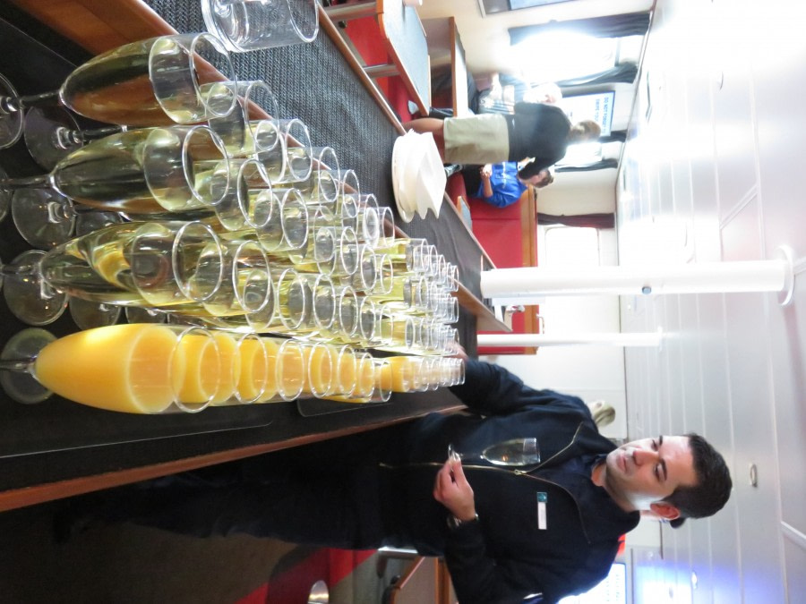 OTL11-18, DAY 1 drinks-Oceanwide Expeditions.JPG