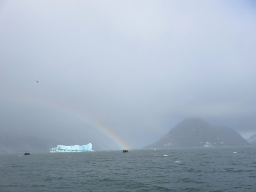 OTL09-18, Day 8 rainbow-Oceanwide Expeditions.JPG