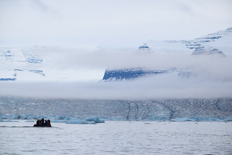 PLA16-18 Day 9 Day 9 zodiacs cruise_shelli-Oceanwide Expeditions.JPG