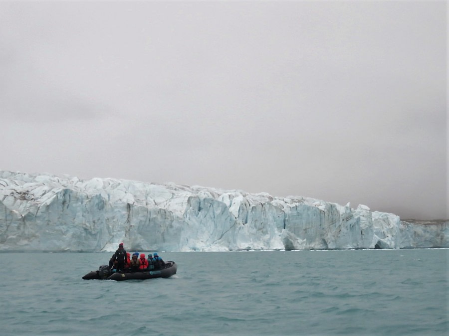 PLA16-18 Day 8 Day 8 cruise2_shelli-Oceanwide Expeditions.JPG