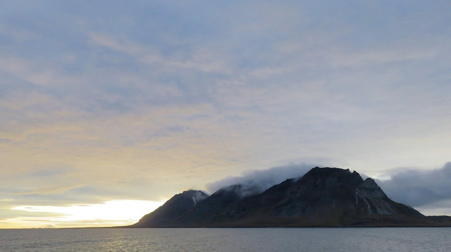 PLA15-18 Day 1 Day 1 sunset3_shelli-Oceanwide Expeditions.JPG