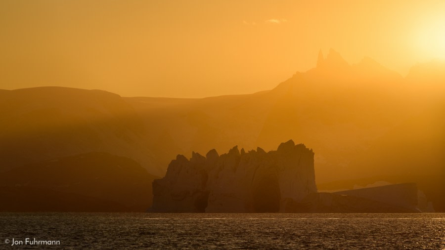 PLA17-18 Day 5 2018 09 22 Jytte Havn (Bear Islands), Ingmikertikajik_2797_SM-Oceanwide Expeditions.jpg