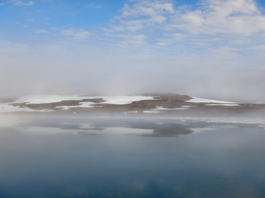 PLA16-18 Day 5 09 Sept Young Sund 3-Oceanwide Expeditions.jpg