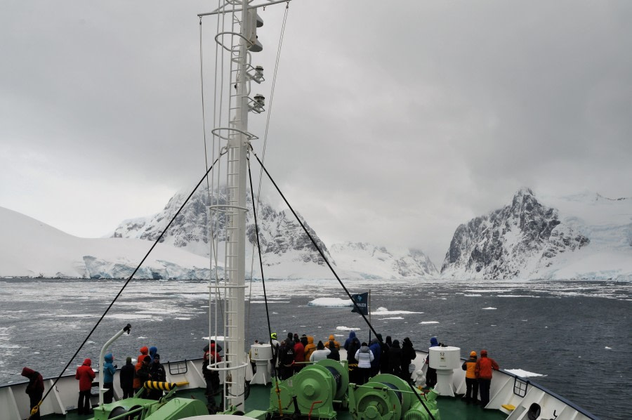 Ship Cruise: Errera and Lemaire Channels