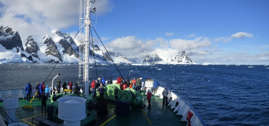 Lemaire Channel  /  Pleneau Bay