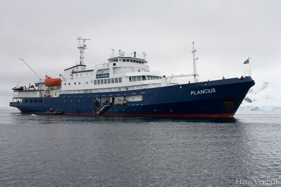 PLA31-19, Plancius_log - Oceanwide Expeditions.jpg