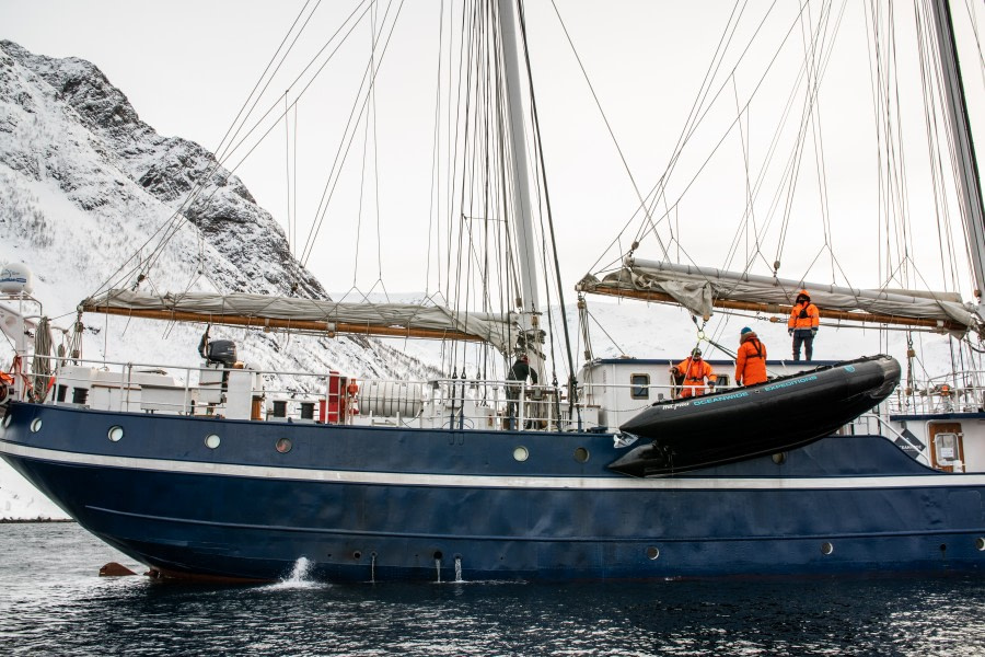 North Norway, Aurora borealis, Hike & Sail, March © Jurriaan Hodzelmans - Oceanwide Expeditions.jpg