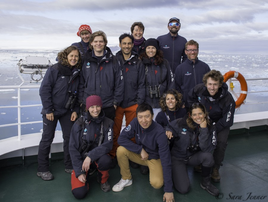 HDS07-19, DAY 08, Team photo 1 - Oceanwide Expeditions.jpg