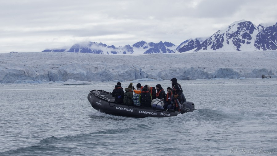 HDS08-19 DAY 03_Glacier -Oceanwide Expeditions.jpg
