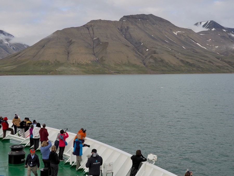 Embarkation, Longyearbyen