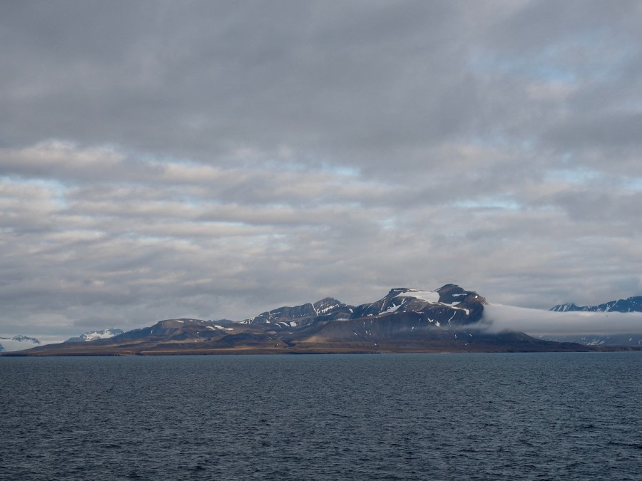 HDS09-19 DAY 01 Cornejo-Isfjord - Oceanwide Expeditions.jpg