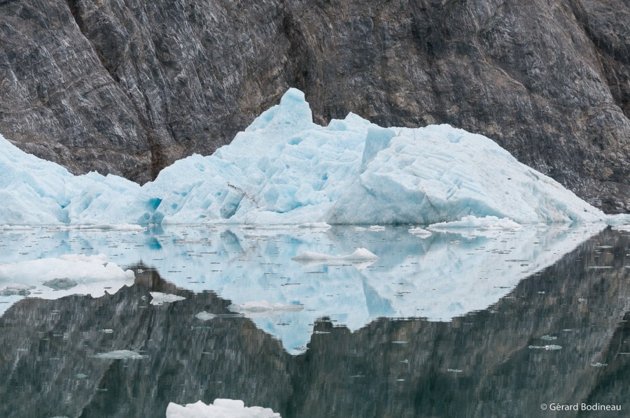 PLA14-19 DAY 08 2019-08-24_MirrorLikeReflexion_GerardBodineau -Oceanwide Expeditions.jpg