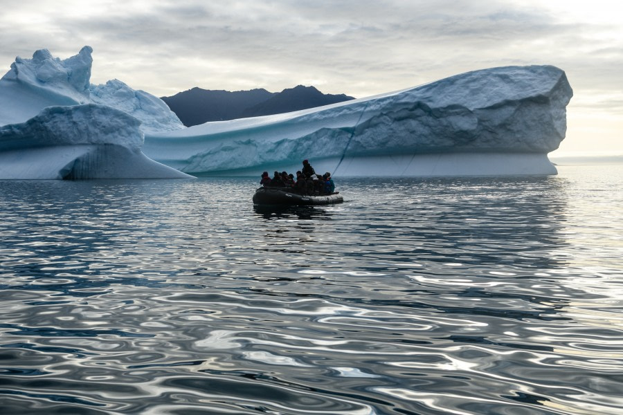 HDS15-19 Day 07 Day_7_TurnerIceberg_SandraPetrowitz__DSC4513 -Oceanwide Expeditions.jpg