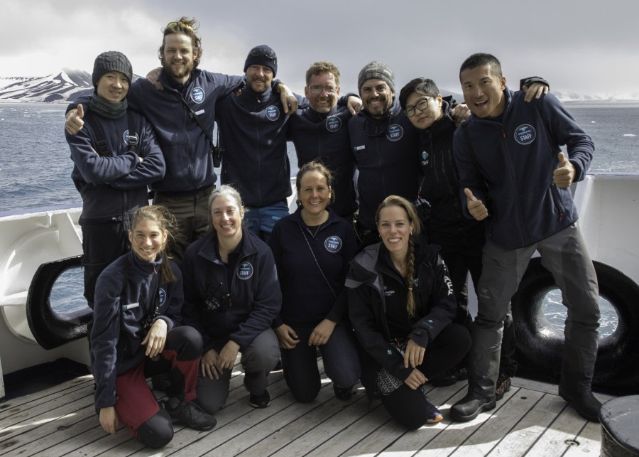 PLA22-19 Day 08, Group photo 1_ Oceanwide Expeditions.jpg